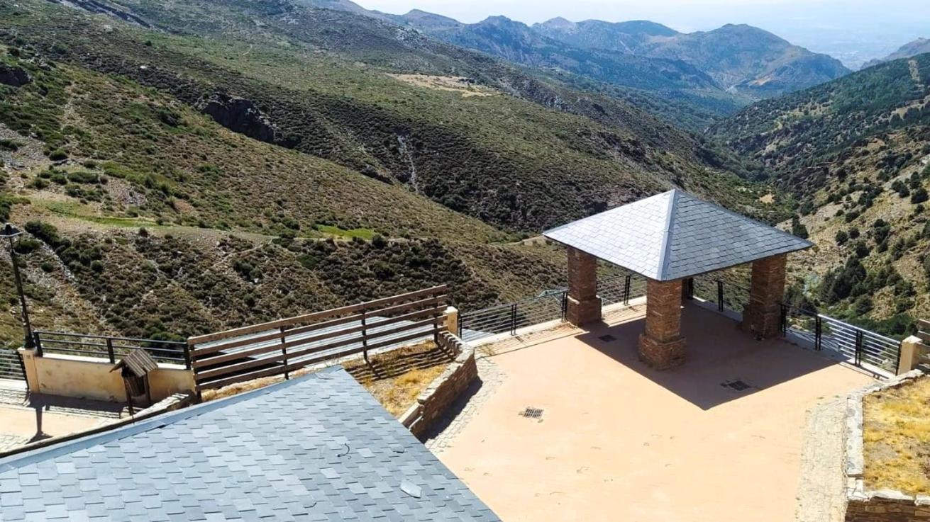Ski Plaza Sierra Nevada & Zona Baja Exterior photo